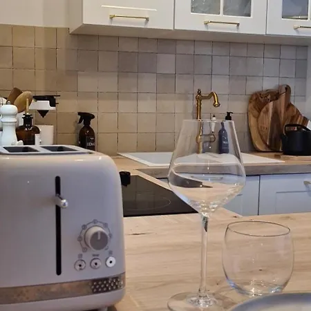 Appartement Cozy Avec Clim, Balcon Et Parking Gratuit Salavas